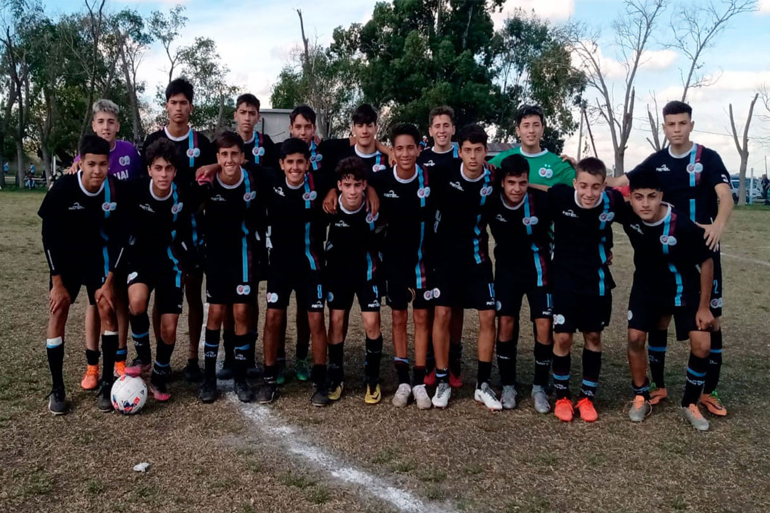 Club Deportivo UAI Urquiza - #Juveniles ⚽️ RESULTADOS DE LA FECHA 11 VS.  FÉNIX UAI Urquiza y el Cuervo se enfrentaron en una nueva jornada del  torneo de inferiores, llevada a cabo