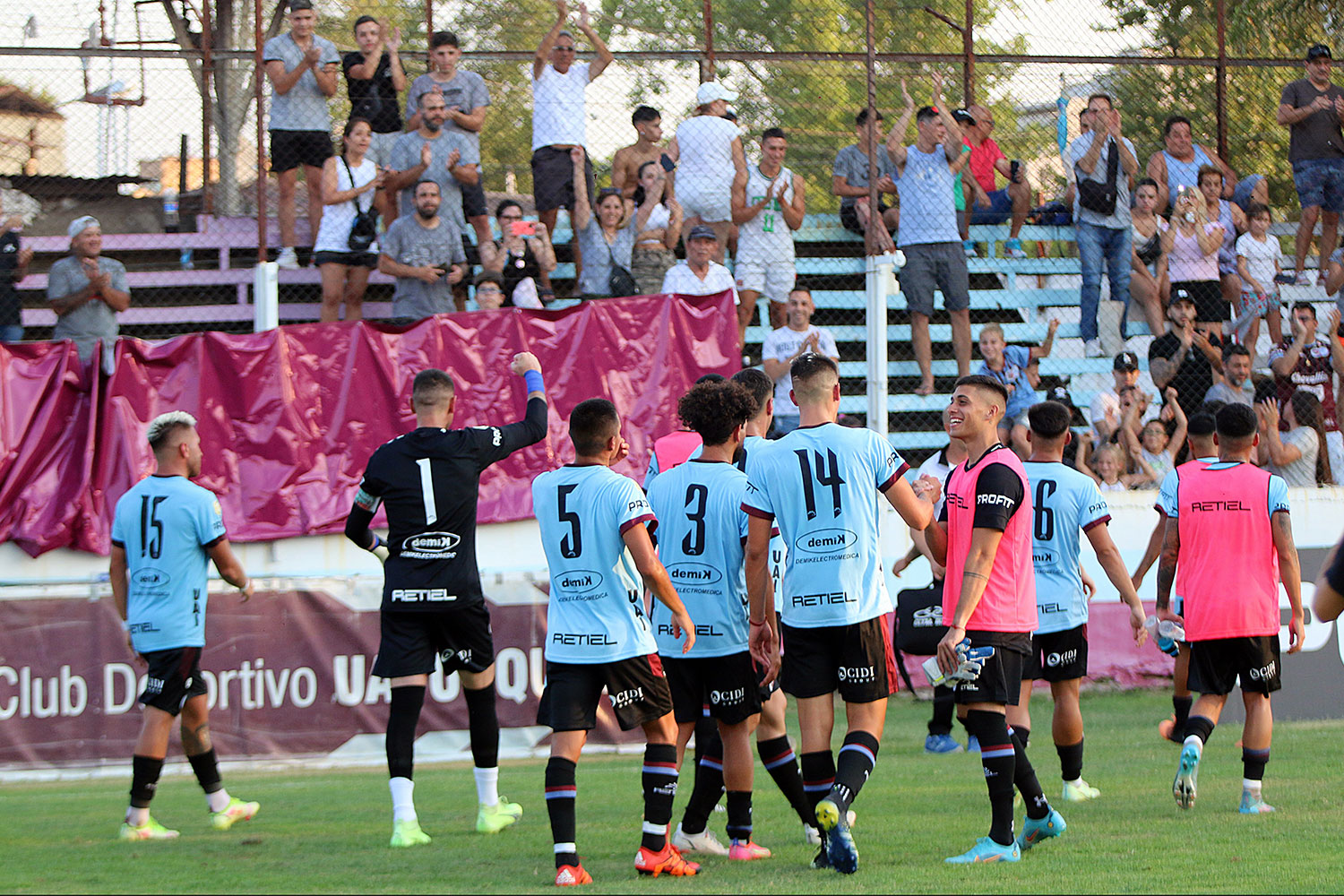 DESDE EL CÉSPED  ⚽ UAI Urquiza 2-0 Deportivo Merlo 