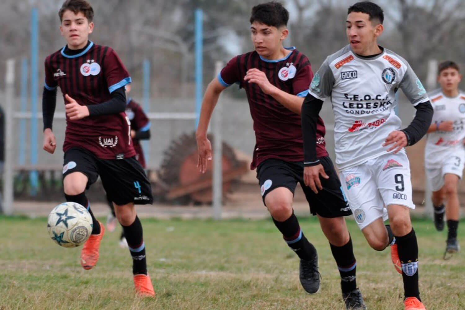Club Deportivo UAI Urquiza - #Juveniles ⚽ Nuevas fechas de pruebas para  marzo ⚠ El Club Deportivo UAI Urquiza volverá a probar jugadores a partir  de esta semana en el Predio de